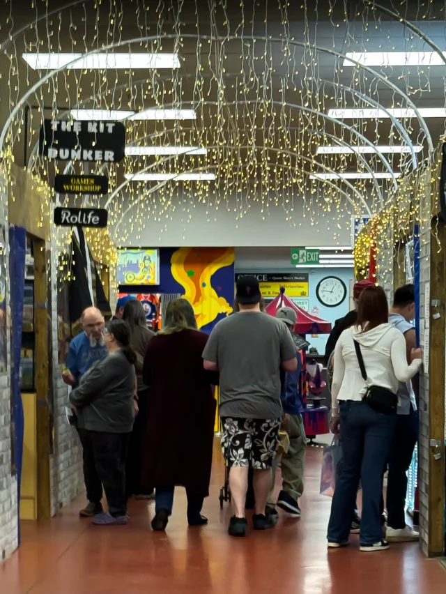 We love seeing the market full of shoppers! Looking for plans this weekend? Come to Queen Mary’s Market for hours of fun! Shop local vendors, try some of our many great food vendors and so much more! 

#yeg #yegmarket #yeglocal #yegbusiness