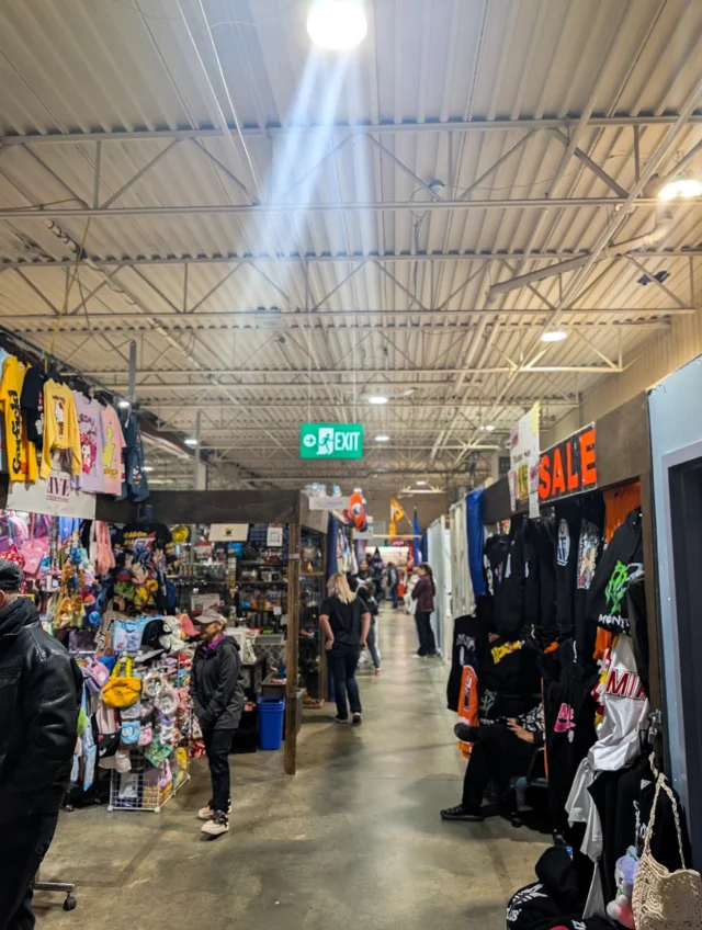 Thanks for an amazing weekend, folks! Don’t forget, Arch Alley Market is open tomorrow 11 to 8 all the way through Friday. Come by and shop your favourites during the week! 

#yeg #yegmarket #yeglocal #yegbusiness