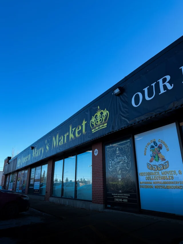 It’s almost FULL market weekend 🙌✨

If you’ve been waiting to explore the entire market, this is your sign! We’re open:

🗓 Saturday 10–6
🗓 Sunday 11–6

Come shop, snack, wander all 43,000 sq ft… and don’t forget 💕 Valentina will be here taking photos 12-5pm, so grab your crew and make it a moment! 📸✨