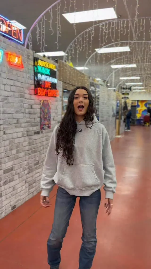 Queen’s Court is open tomorrow! New vendors have been added, with even more coming soon. Stop by this week from 11–6, Wednesday to Friday and see what’s new!

#yeg #yegmarket #yegbusiness #yeglocal #edmonton